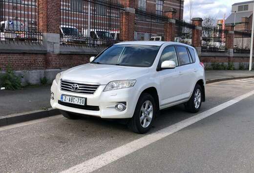 Toyota 2.0i VVT-i 4x4 VX