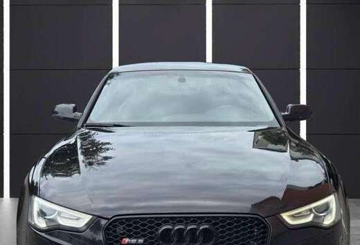 Audi V8 4.2 FSi 450 Quattro S Tronic 7