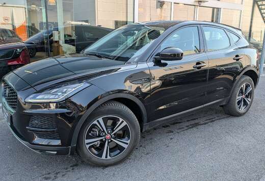 Jaguar E-Pace AWD R-Dynamic Black Pack - Camera