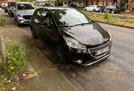 Peugeot 1.2i Allure