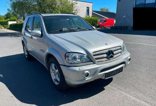 Mercedes-Benz ML 55 AMG