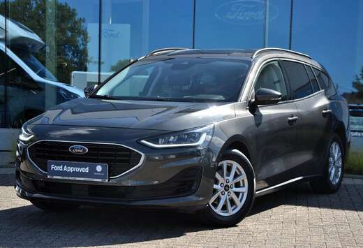 Ford EcoBoost mHEV Titanium