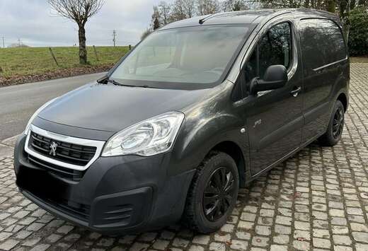 Peugeot 1.6 HDi 3PL full options