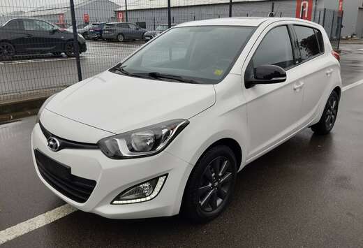 Hyundai 1.2i Lounge