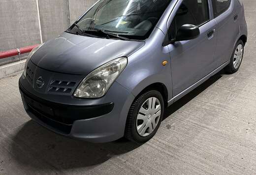 Nissan 1.0i Acenta+AC