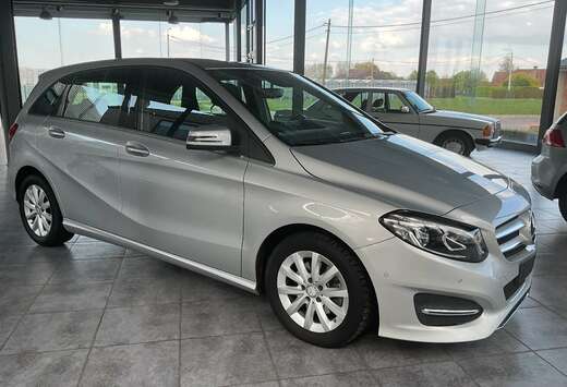 Mercedes-Benz B 180