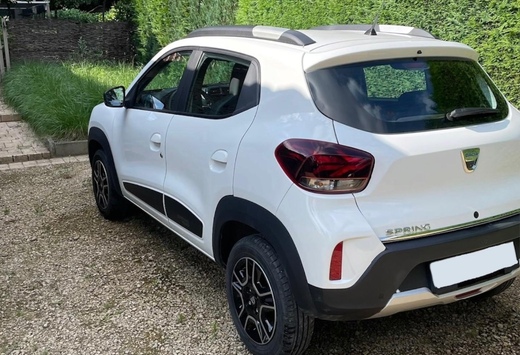 Dacia spring te koop