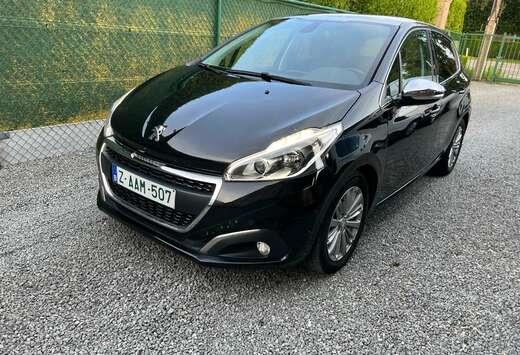 Peugeot 208 1.2 PureTech Allure S