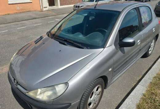 Peugeot 1.1i Enfant Terrible