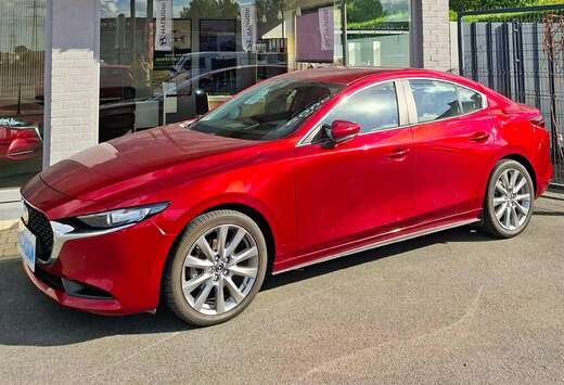 Mazda 3 Sedan 2.0i e-Skyactiv-G Skydrive Business Sky ...