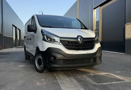 Renault auto met keuring 13200.  btw in. 2L diesel eu ...