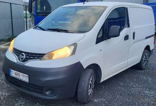Nissan NV200