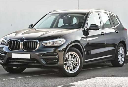 BMW Xdrive 30e Advantage