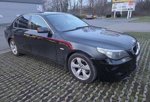 BMW 520i