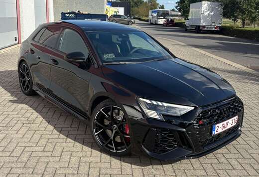 Audi RS3 Sportback 2.5 TFSI Quattro S tronic