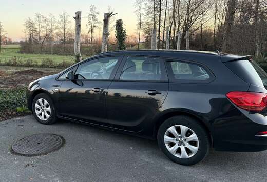 Opel 1.4 Sports Tourer Active