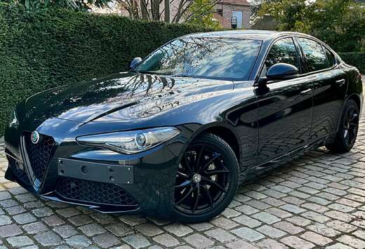 Alfa Romeo 2.2 MJD Black édition  ### 39000 km ###