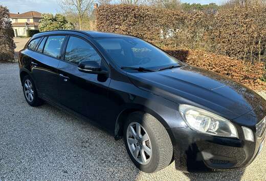 Volvo V60 1.6 D2 Base