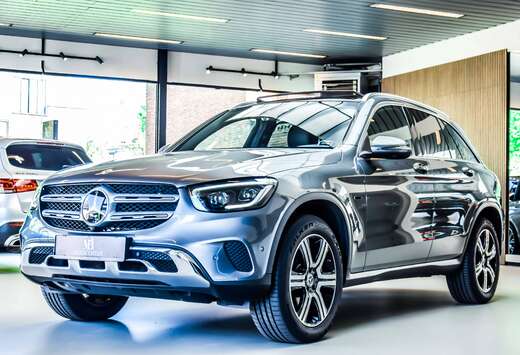 Mercedes-Benz e 4-Matic PHEV AMG int. 06/2020 - Full  ...