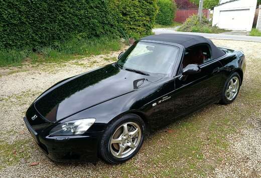 Honda S2000 2.0