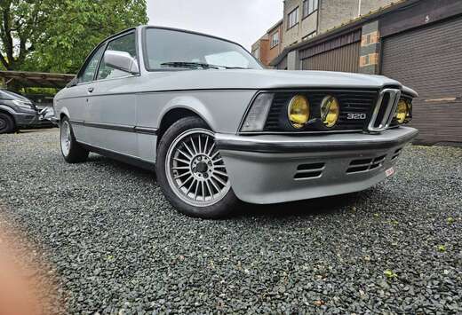 Oldtimer 320 Baur