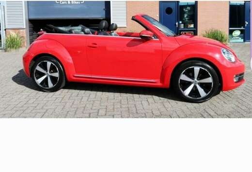 Volkswagen New Beetle Cabrio Rouge