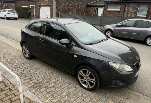 SEAT SC 1.6 CR TDi Style DPF