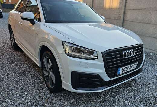 Audi 30 TFSI S line 116 ch