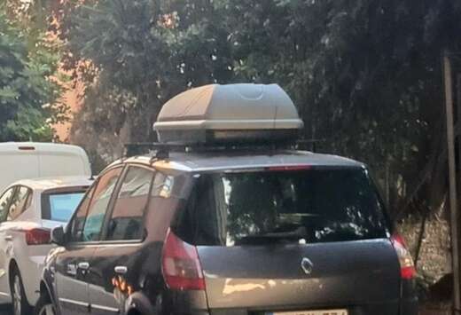 Renault 1.6i 16v The Moon