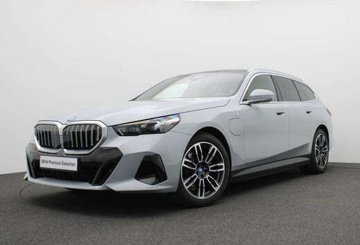 BMW M SPORT - PANODAK - HARMAN-KAR
