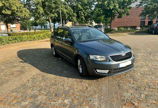 Skoda Octavia SW 1.6 CR TDi Ambition