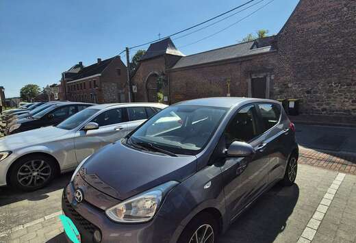 Hyundai 1.0i Sky