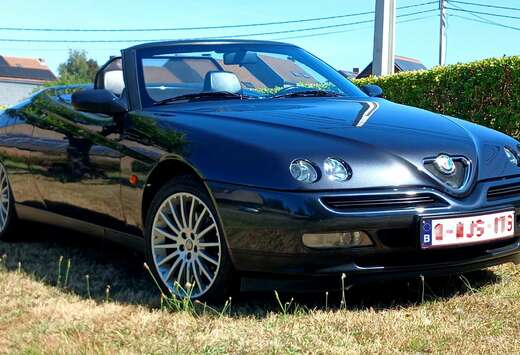 Alfa Romeo 2.0i Lusso