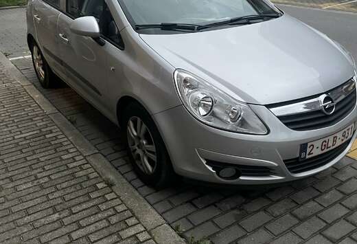 Opel 1.2i Cosmo