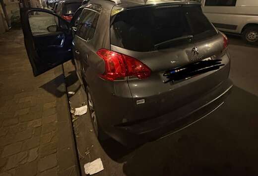 Peugeot 1.2i PureTech Active S&S EAT