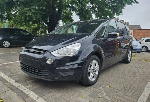 Ford S-Max 1.6 Turbo ECOboost Titanium 7 places