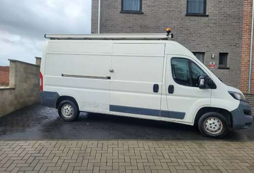 Peugeot 2.0 BlueHDi L3H2 Premium Pack S/S