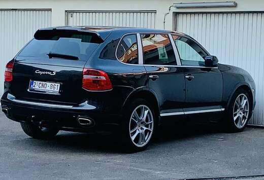 Porsche 3.6i V6 Tiptronic S