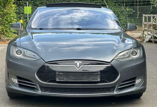 Tesla 85 kWh P85 Performance 7pl-BTW Incl-Pano-Vol