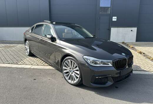 BMW Long / 3.0i EU6 / Massage / Pano / B&W/ Carbon