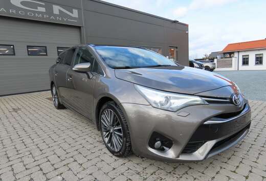 Toyota Avensis SW 2.0 D-4D Premium