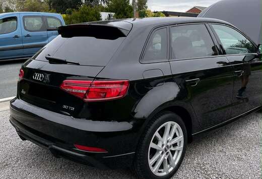 Audi Sportback 30 TDi S line