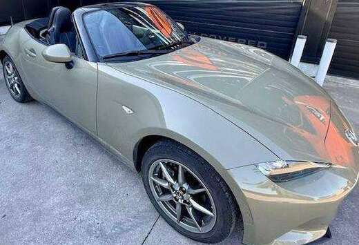 Mazda MX-5 1.5i Skyactiv-G Exclusive-Line