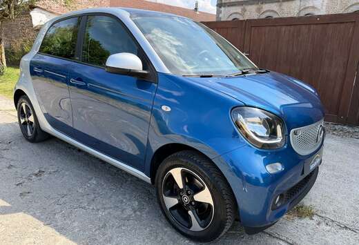 Smart 0.9 Turbo Passion DCT **20.800 KM!!**PANO**GPS* ...