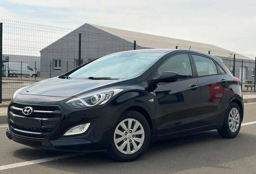 Hyundai HYUNDAI i30 1.4i * 1er Propriétaire * 110.00 ...