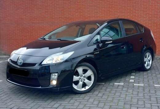 Toyota 136h Dynamic 17\