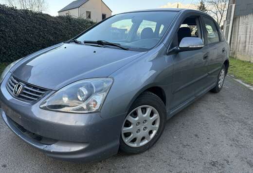 Honda 1.4i ESSENCE Airco PDC Faible KM Lez ok GARANTI ...