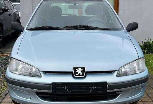 Peugeot 1.1i Sketch