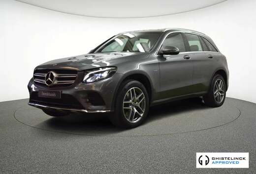 Mercedes-Benz e 4MATIC Off-Roader