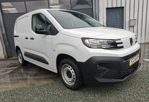 Peugeot 1.5 BlueHDi L1 STD Light Pro (EU6.3)